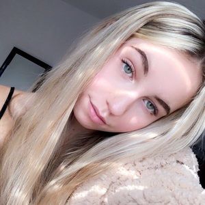 Meet your Posher, Krystal